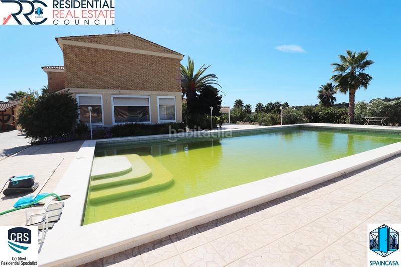 Foto b757d9a1-6ab9-41cf-9132-a8052c496912. Xalet amb xemeneia calefacció aparcament piscina a Gibraleón