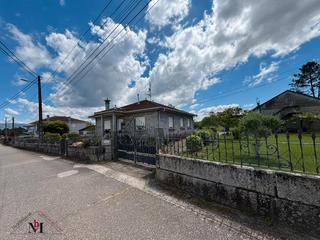 Maison  Rúa da guarda. Se vende casa en torron - tomiño