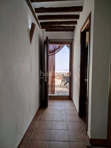 Foto 5afe37e2-b232-4a82-b5bf-e68b458575db. Casa adossada amb xemeneia calefacció a Nevada