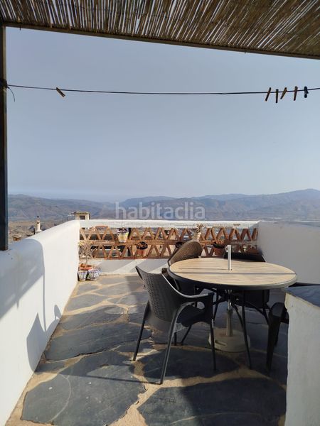 Foto a5689e33-7653-4f62-b610-932c9844a10b. Casa adossada amb xemeneia calefacció a Nevada