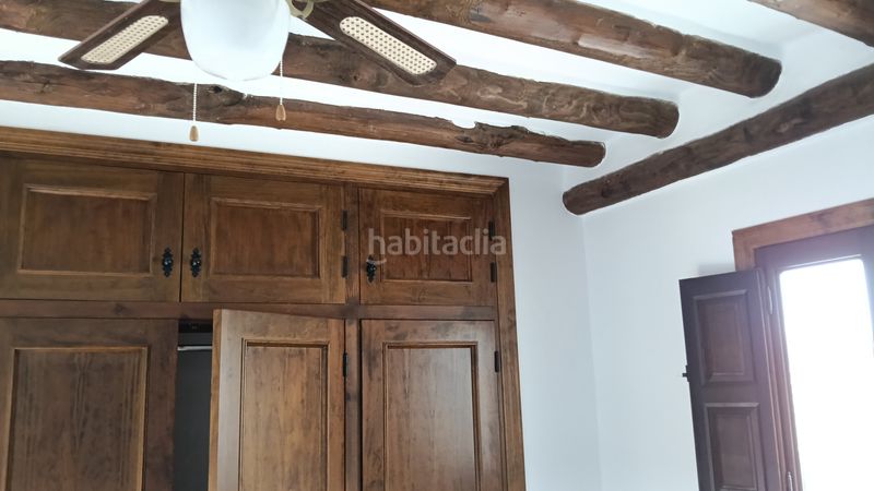 Foto e17be865-9846-4e1a-88d2-69083149ac55. Casa adossada amb xemeneia calefacció a Nevada
