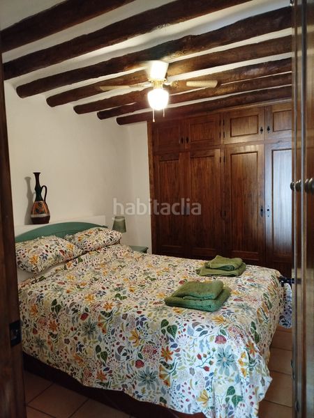 Foto f9d087ab-f5c9-4ff5-ace4-7298149537f5. Casa adossada amb xemeneia calefacció a Nevada