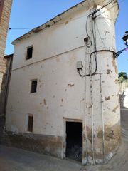 Casa a Calle san juan de dios 3. Gran casa de pueblo a reformar