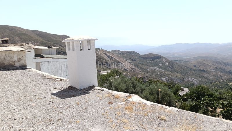 Foto 3627375a-d297-4277-aa35-1ef3ad397b05. Casa amb xemeneia a Alpujarra de la Sierra