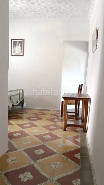 Foto 5aadbd4b-8bf8-471a-97d3-674f57300f83. Casa amb xemeneia a Alpujarra de la Sierra