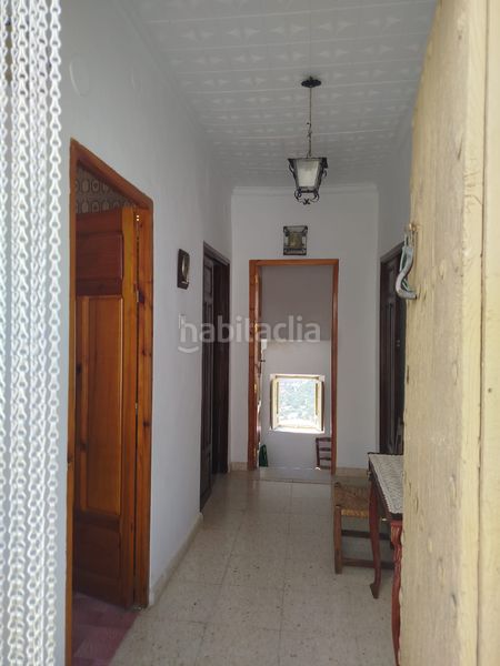 Foto d902e5c9-48ee-40f5-baed-354cdc55bee0. Casa amb xemeneia a Alpujarra de la Sierra