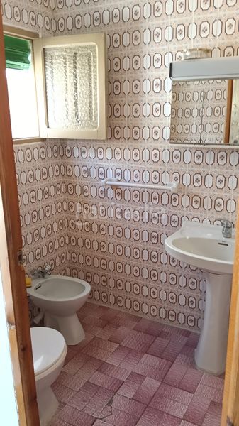 Foto e9ccce18-0a19-4b83-97e8-86f39959a6e4. Casa amb xemeneia a Alpujarra de la Sierra