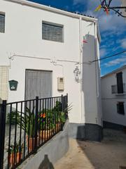 Maison à Alpujarra de la Sierra. Casa de pueblo en yegen