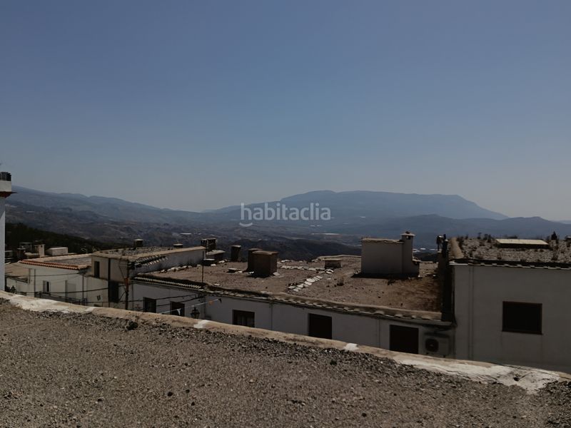 Foto 1f4cd283-1077-487d-8525-e3542ded19bb. Casa amb xemeneia calefacció a Alpujarra de la Sierra