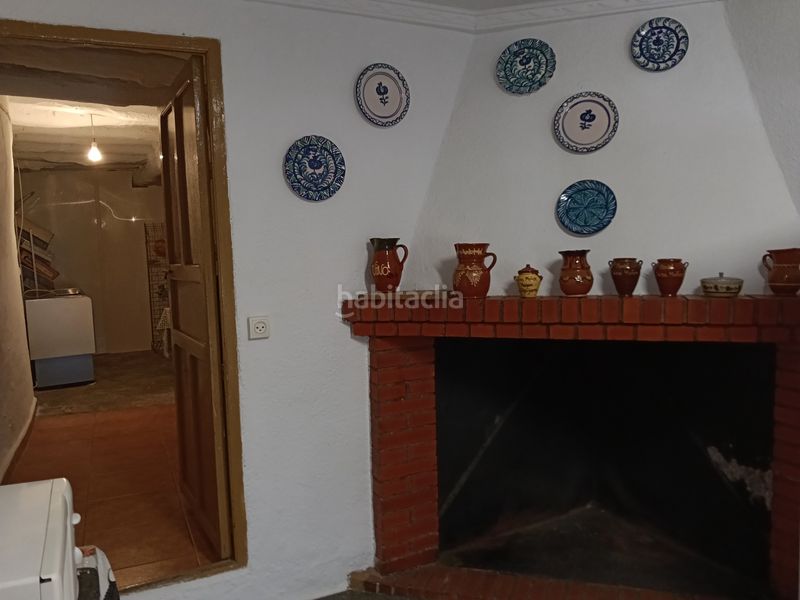 Foto 299d0033-9da5-4e2d-b4bc-af6ba0484671. Casa amb xemeneia calefacció a Alpujarra de la Sierra