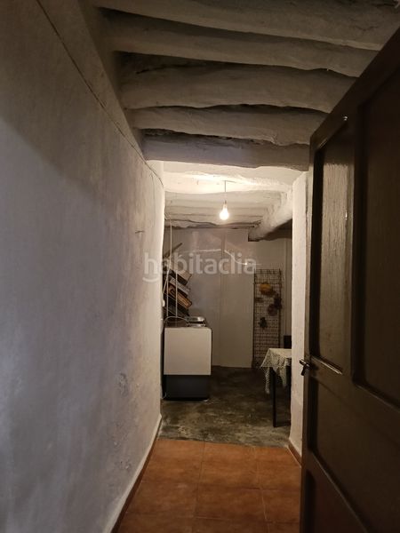 Foto 9b29ca8d-127a-4505-9726-693cc3f2399a. Casa amb xemeneia calefacció a Alpujarra de la Sierra