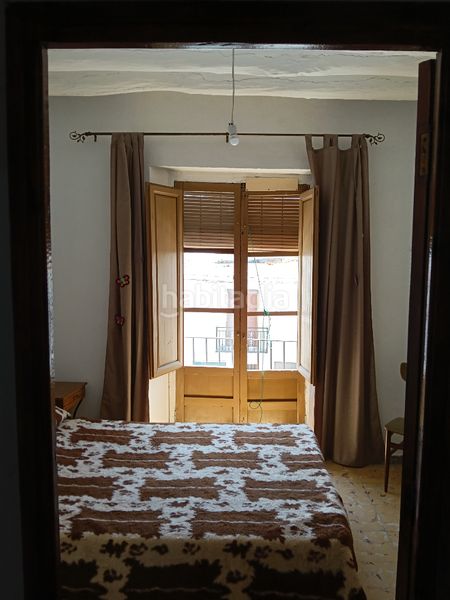 Foto 9dfa46f5-8dec-4da4-9748-2b654d9a73df. Casa amb xemeneia calefacció a Alpujarra de la Sierra