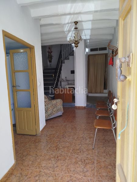 Foto b3be3033-4c24-421d-addf-61bad75409b5. Casa amb xemeneia calefacció a Alpujarra de la Sierra