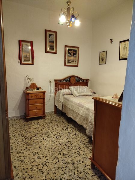 Foto a4d0c907-3dd7-47fa-a2cd-789163d9439f. Casa amb xemeneia calefacció aparcament a Cádiar