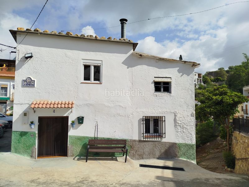 Foto bd9e5326-ca46-424e-a0f2-633242753a3e. Casa amb xemeneia calefacció aparcament a Cádiar