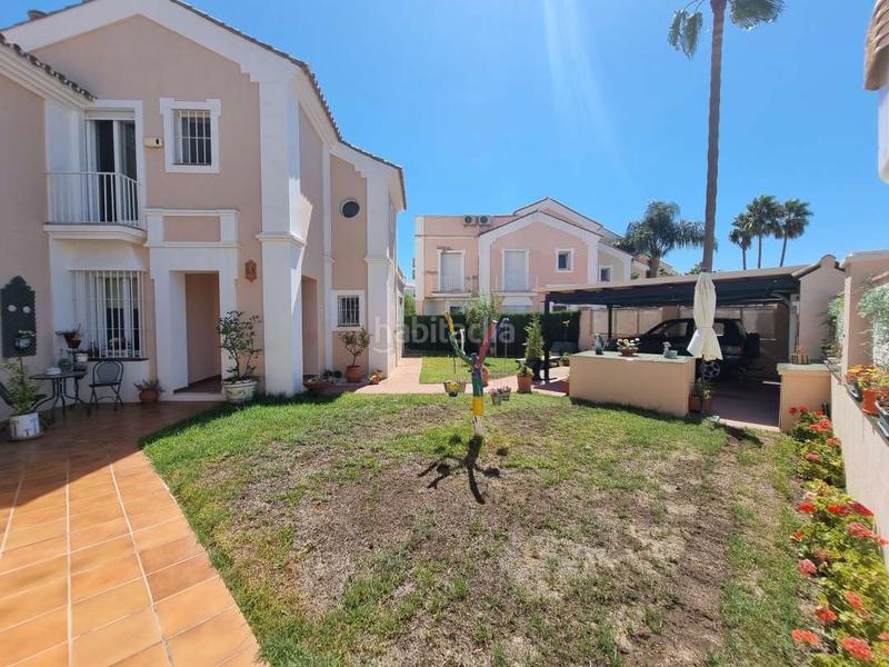 Foto cf062913-0a72-4536-81cb-2c6c47ab8acc. Casa adosada 57924 adosada san pedro playa en Nueva Alcántara Marbella