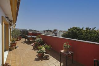 Apartamento en San Pedro de Alcántara Pueblo. 3 dormitorios atico san pedro de alcántara  55042