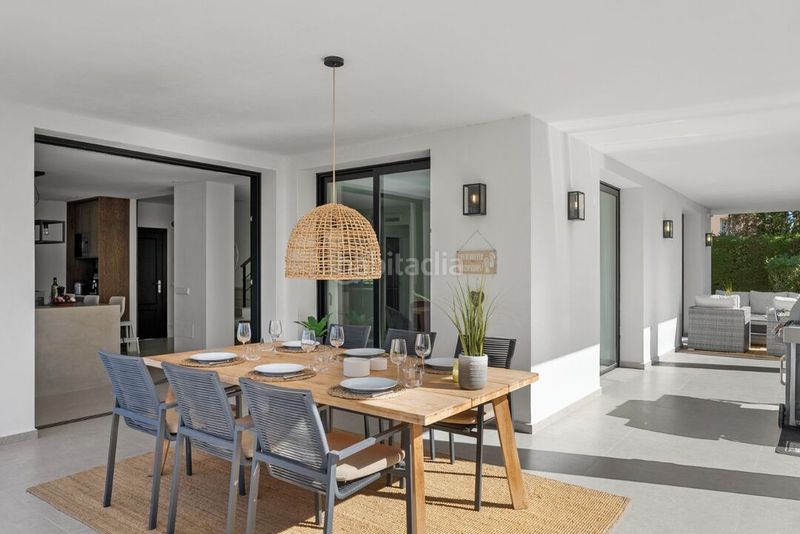 Foto 19e00784-07d1-4c7f-a5fa-416fc2f8a3a4. Casa amb aparcament piscina a Guadalmina Alta Marbella