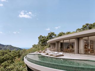 Casa a Montemayor - Marbella Club. 66772 villa  en monte mayor arquitectura curva y lujo sostenible