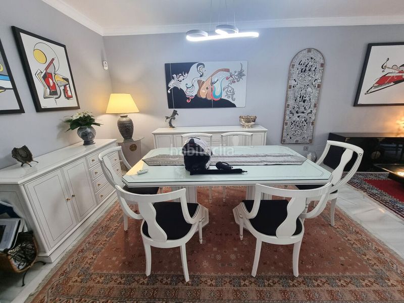 Foto 63b79b70-040a-4e3a-9a76-04dde62ebcbc. Casa adossada amb aparcament piscina a Nueva Atalaya Estepona