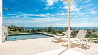 Attico in Las Lomas de Río Verde. 67171 ático dúplex de lujo en benalús exclusividad en la milla d