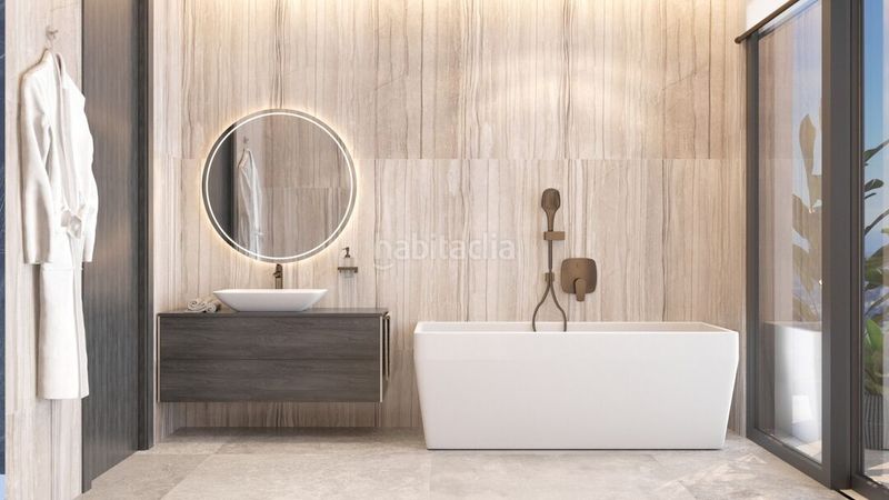 Foto 52f7e9bc-13cb-4606-9310-475b58ebc899. Casa amb aparcament piscina a La Zagaleta Benahavís