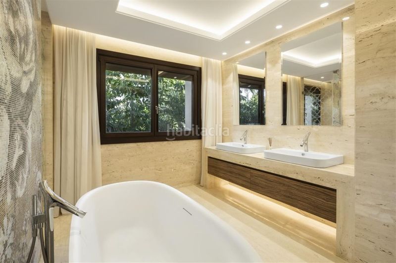 Foto 6cffa44e-dff1-4400-9b52-fe2695e662cf. Casa amb aparcament piscina a Aloha Marbella