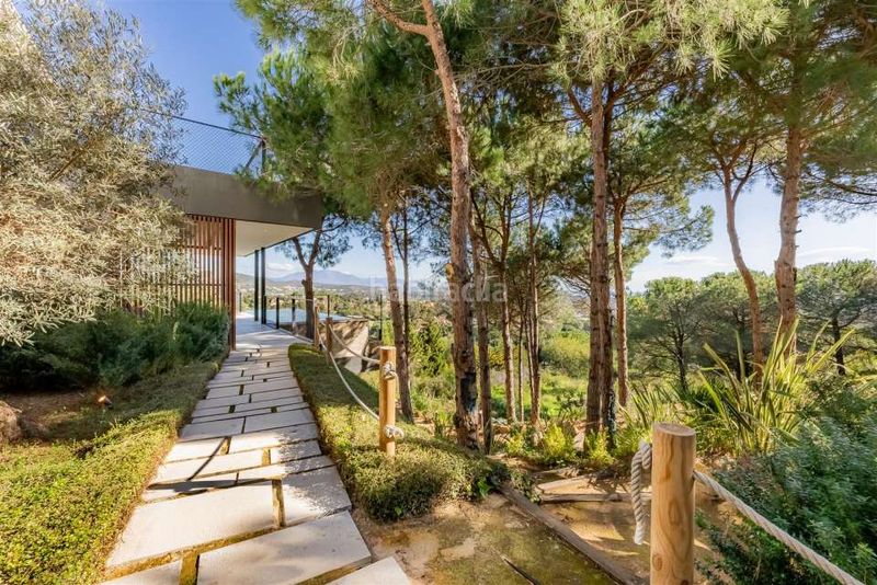 Foto d14cd359-7961-4c67-ab33-1150278d3c55. Casa amb aparcament piscina a astilleros - la paz - loreto - el corte inglés Cádiz