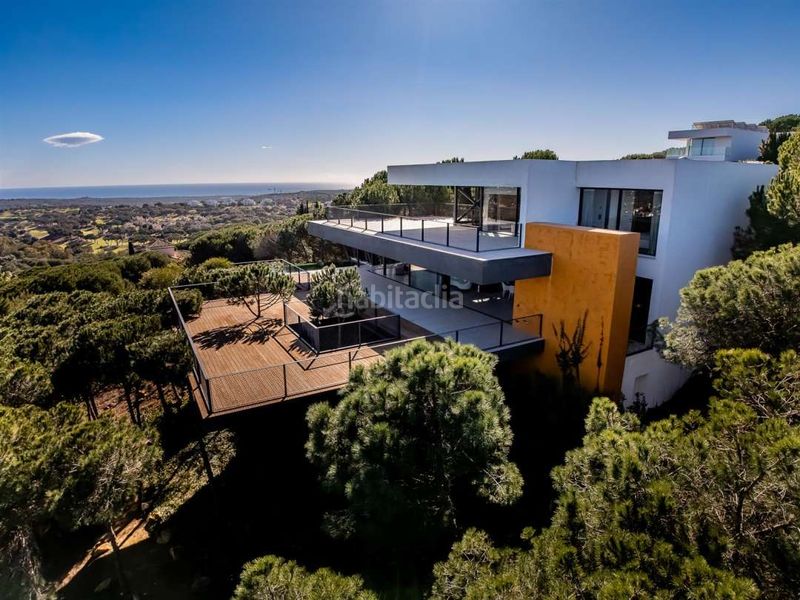 Foto ff2f12ac-4c66-413e-b125-ad56e6c3c4a5. Casa amb aparcament piscina a astilleros - la paz - loreto - el corte inglés Cádiz