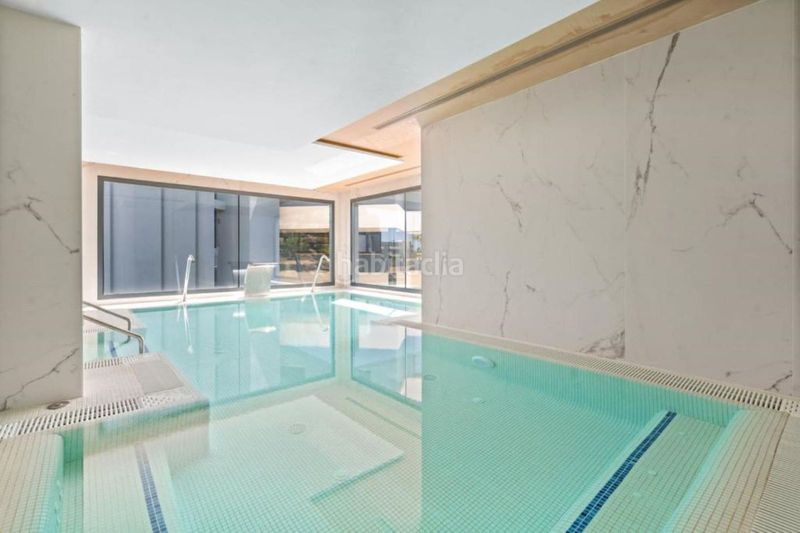 Foto 4c4edeeb-314f-4439-ab04-5718fbbc12c4. Apartament amb calefacció aparcament piscina a Los Flamingos Benahavís