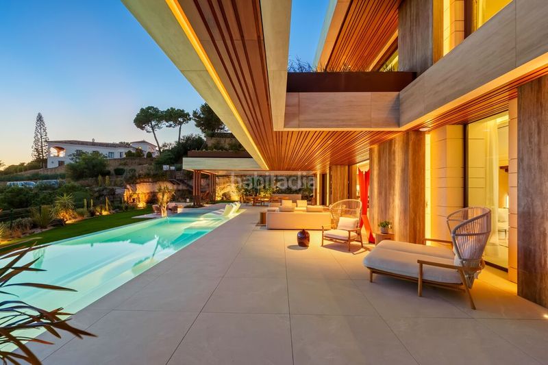 Foto e01db8dc-9c25-40b5-9341-fc2ebc81e398. Casa amb aparcament piscina a La Quinta Benahavís