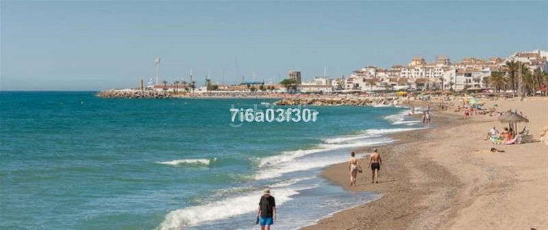 Foto 1f5a1e50-7948-445d-925b-5ee17f995e4b. Apartament amb calefacció aparcament piscina a Nueva Alcántara Marbella