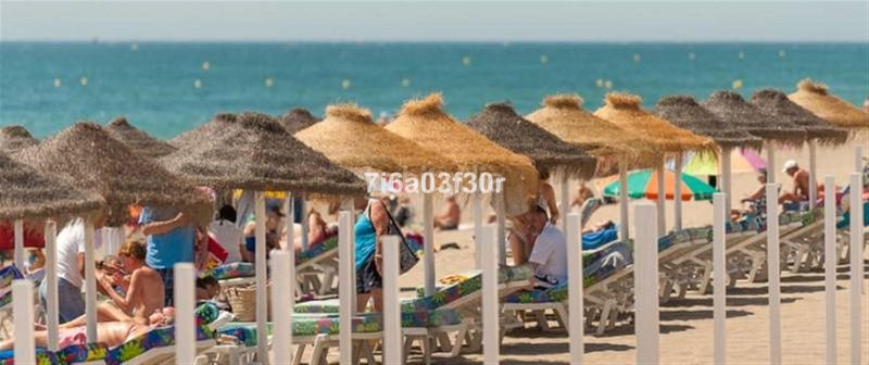 Foto 9efe2558-29c0-4fbe-a2f5-f4f60e757d76. Apartament amb calefacció aparcament piscina a Nueva Alcántara Marbella