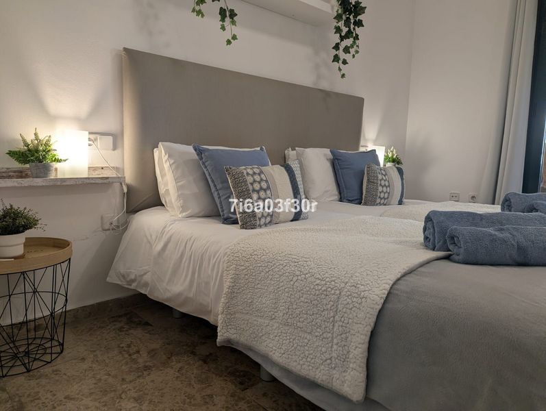 Foto a0f63b6f-5566-4a3e-a451-ffbeec1f9773. Apartament amb calefacció aparcament piscina a Nueva Alcántara Marbella