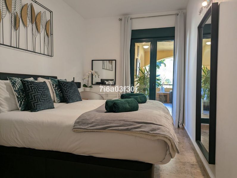 Foto afade2ac-fdf3-43fa-a8bd-c360c77218f5. Apartament amb calefacció aparcament piscina a Nueva Alcántara Marbella