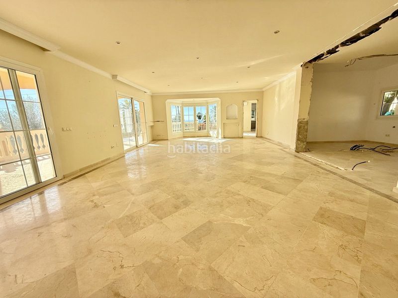 Foto 602f9742-a0ef-42f0-8e85-df82d65eb846. Casa amb aparcament piscina a Sierra Blanca Marbella