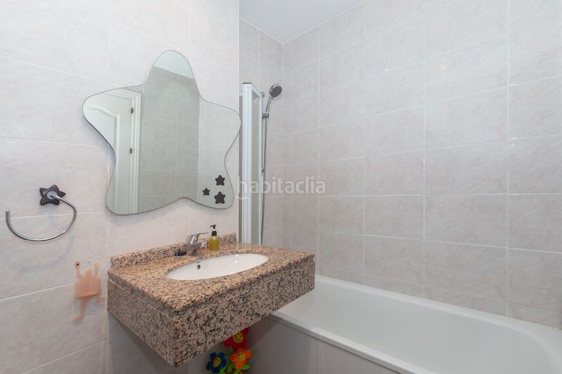 Foto d6402440-b786-4345-933b-bcb63d266508. Casa adossada amb calefacció aparcament piscina a Marbella