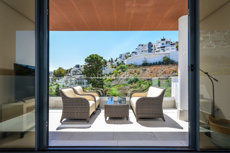 Foto 3f151e9b-1330-4b82-bb66-7e8dc655c3ce. Apartament amb aparcament piscina a Guadalobón Estepona