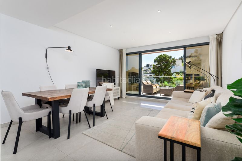 Foto 6731b704-1c0c-4c2d-8d96-71e431637b6e. Apartament amb aparcament piscina a Guadalobón Estepona