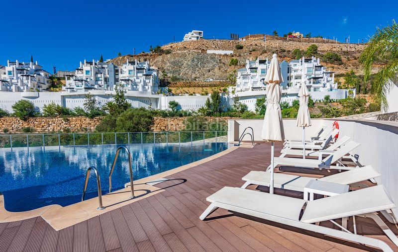 Foto 7a93b058-a578-423e-87fc-1af895db472b. Apartament amb aparcament piscina a Guadalobón Estepona