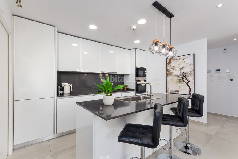 Foto c1a260b2-28db-465a-8717-d0d7039861ac. Apartament amb aparcament piscina a Guadalobón Estepona