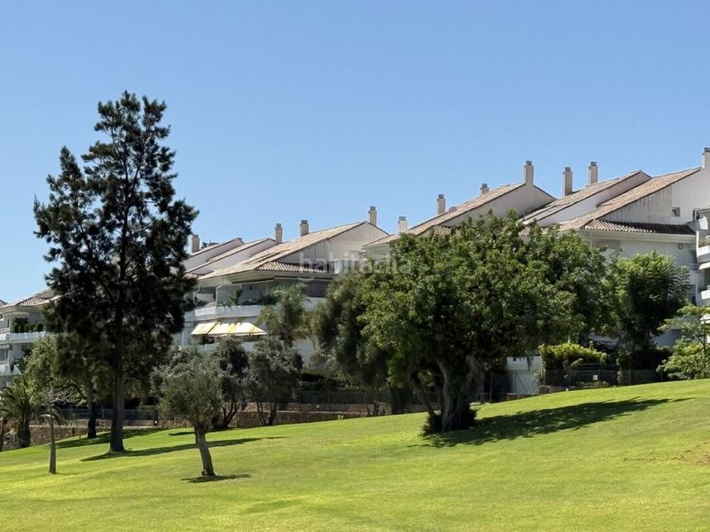 Foto 70d5d8e3-8ae9-4cf1-8513-dee7ec134ee3. Apartament amb aparcament piscina a Sierra Blanca Marbella