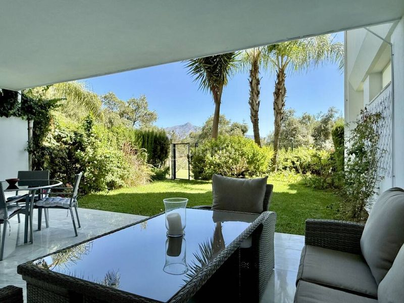 Foto 8f0f9bf1-c1cc-44b7-b405-96031cb404aa. Apartament amb aparcament piscina a Sierra Blanca Marbella