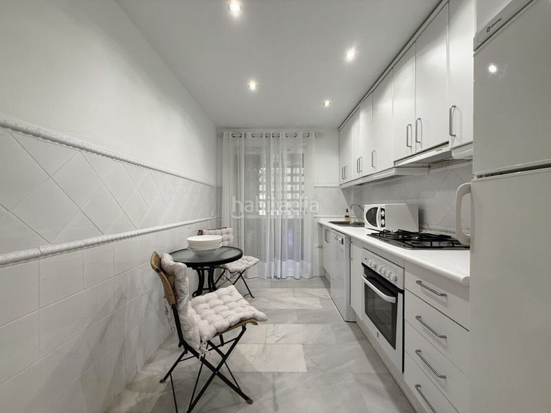 Foto f0d95910-beac-42ae-8bbd-9f7f09f7ca16. Apartament amb aparcament piscina a Sierra Blanca Marbella