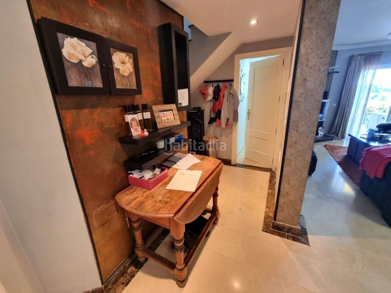 Foto 5d12632a-cd9e-49c4-a44f-50c1efe17d49. Apartament amb aparcament piscina a Bel - Air Estepona