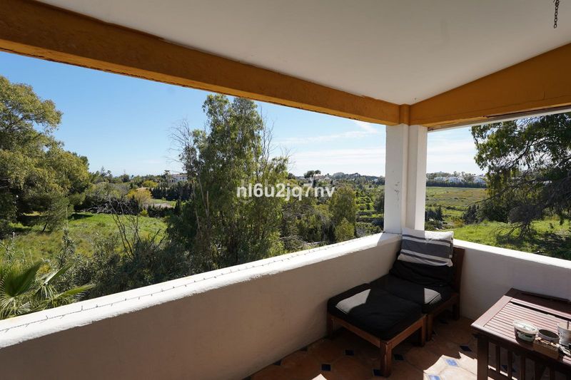 Foto 71ff2ab3-74b6-437e-99bb-248f57baa562. Casa amb calefacció aparcament piscina a Guadalmina Alta Marbella