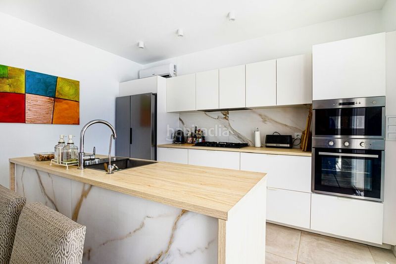 Foto abcee6ea-51c1-436e-9a0b-2e814659e574. Casa amb aparcament piscina a El Velerín Estepona