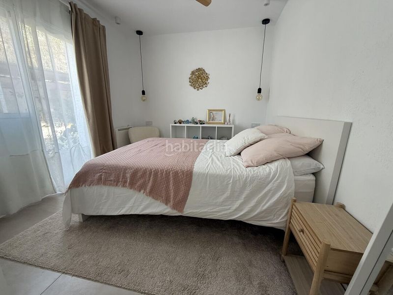 Foto dd17365d-8591-4e1c-b43d-64178c27a41c. Casa amb aparcament piscina a El Velerín Estepona