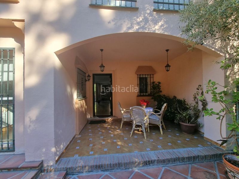 Foto 9ed92bac-d948-4a32-abfb-744f85b88f6b. Casa adossada amb aparcament piscina a Guadalmina Alta Marbella