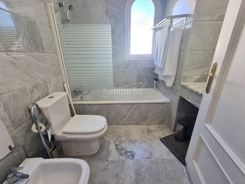 Foto bf5baadc-0cf5-465e-a7f0-5d47d9d71133. Casa adossada amb aparcament piscina a Guadalmina Alta Marbella